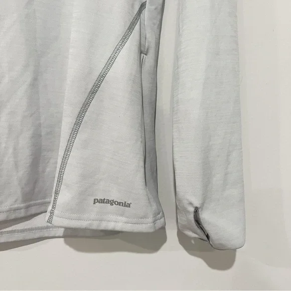 Patagonia W's Sunshade Hoody - Picture 2 of 7